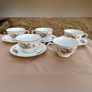 (4) Vintage Kyoto Bone China Violets 8038
Tea Cups & Saucers w/ bonus cup!
